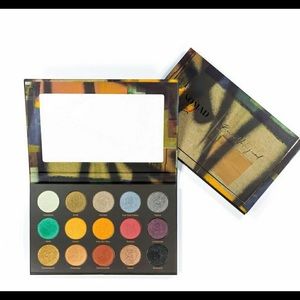 NOMAD x Berlin Underground Eyeshadow Palette